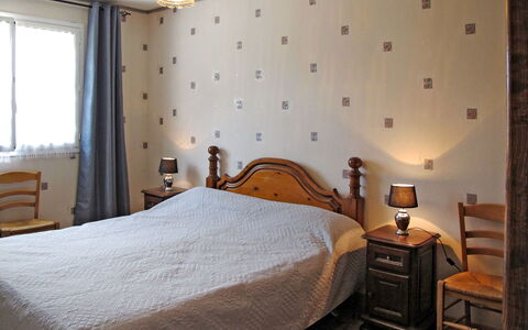 Entre Mer et Campagne 3: Chambre, Lit, Meubles, Pièce, Drap De Lit, Propriété, Mur, Literie, Cadre De Lit, Design Intérieur