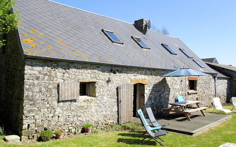 La Bergerie: Propriété, Maison, Chalet, Bâtiment, Domicile, Ferme, Toit, Immobilier, Zone Rurale, Cour