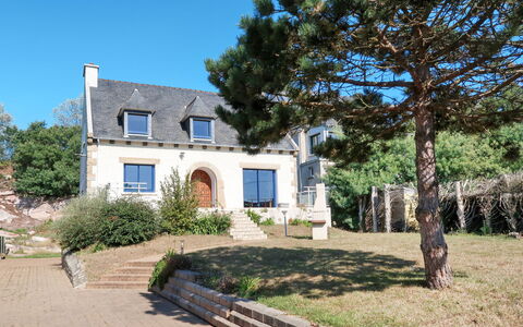 Etoile de Mer: Plante, Bâtiment, Propriété, Ciel, Fenêtre, Arbre, Lot Terre, Maison, Chalet, Quartier