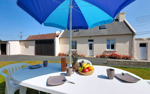 Ty Maï Pi: Bleu, Parapluie, Mobilier De Jardin, Meubles, Ombre, Chaise, Tableau De Plein Air, Loisir, Piscine, Plante D'Appartement