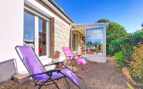 Kerguntuil: Chaise, Porte, Jardin, Cour, Aménagement Paysager, Mobilier De Jardin, Plante D'Appartement, Eco Hôtel, Villa, Patio