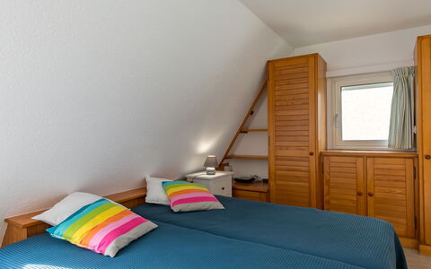 Tal Ar Mor: Meubles, Propriété, Bâtiment, Confort, Cabinetry, Bleu Azur, Ombre, Design Intérieur, Lit