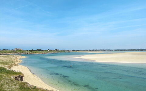 Ti an Naod: Nuage, L'Eau, Ciel, Ressources En Eau, Cotiers Et Relief Océaniques, Plage, Paysage Naturel, Horizon, Paysage, Arbre