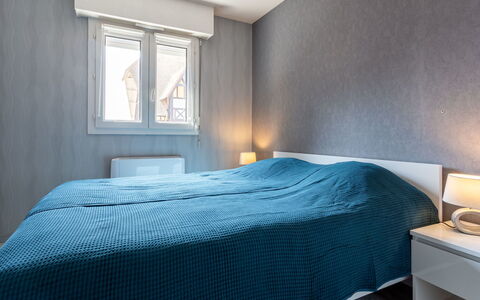 Galion 1 et 2: Bâtiment, Fenêtre, Bleu Azur, Confort, Éclairage, Bois, Ombre, Design Intérieur, Sol, Mur