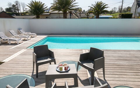 Villa de la Baie: Meubles, Mobilier De Jardin, Chaise, Recours, Ombre, Piscine, Eco Hôtel, Tableau De Plein Air, Balancelle, Patio