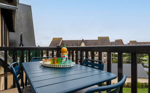 Logement:&nbsp;Fleur Marine 251.34