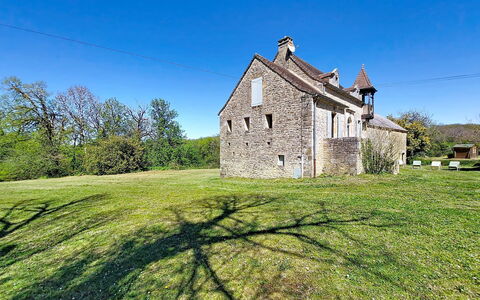 Jayac 601: Herbe, Bâtiment, Maison, Prairie, Zone Rurale, Architecture, Plaine, Lot Terre, Établissements Humains