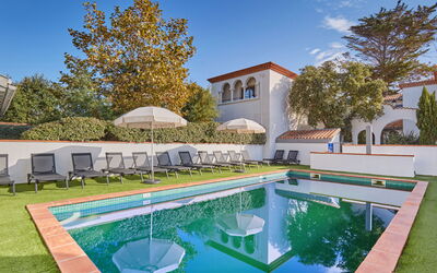 Villas Odalys Collection Orée de Milady 602.2: Bleu, Piscine, Architecture, Zone Résidentielle, Façade, Domicile, Maison, Biens, Hacienda, Jardin