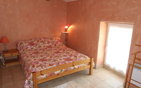 La Cardeline: Bâtiment, Propriété, Meubles, Confort, Bois, Textile, Design Intérieur, Maison, Sol, Lampe