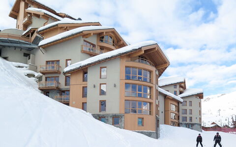 Tignes 657: Neige, L'Hiver, Propriété, Maison, Station De Ski, Bâtiment, Immobilier, Architecture, Toit, Domicile