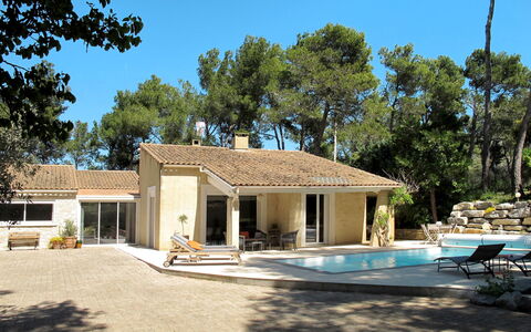 Luberon Vidauque: Plante, Ciel, Propriété, Bâtiment, Fenêtre, Maison, Ombre, Arbre, Lot Terre, Chalet