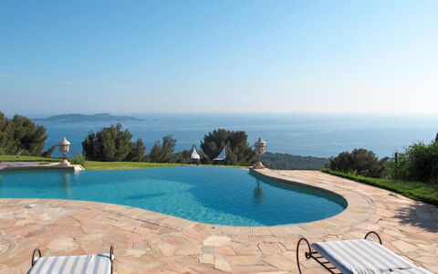 Rose: Piscine, Propriété, Immobilier, Biens, Vacances, Villa, Maison, Bâtiment, Recours, Baie