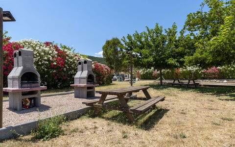 Favone 603: Paysage, Jardin, Ombre, Aménagement Paysager, Cour, Parc, Structure En Plein Air, Passerelle, Banc