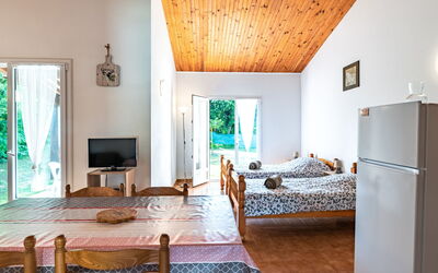 Logement:&nbsp;La Pinède, Bungalow 6 Pers. 602.2