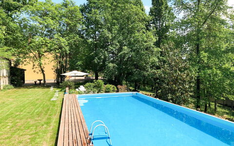 Giorgio Winery: Piscine, Propriété, Immobilier, Loisir, Biens, Maison, Arbre, Herbe, Bâtiment, Arrière-Cour