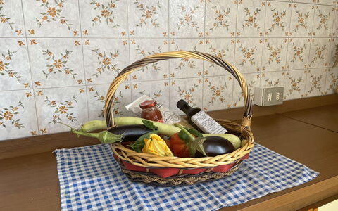 Casa Maria (Dol135): Meubles, Vaisselle, Produit, Table, Fruit, Bois, Jaune, Rectangle, Vaisselle, Aliments