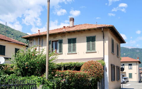 Letizia (Dgo232): Propriété, Maison, Bâtiment, Zone Résidentielle, Domicile, Immobilier, Ville, Architecture, Ciel, Quartier
