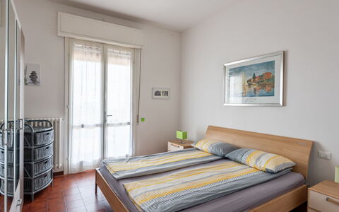 Incantevole: Chambre, Meubles, Pièce, Lit, Propriété, Drap De Lit, Sol, Cadre De Lit, Design Intérieur, Plafond