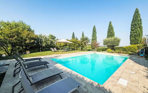 Ca' Del Vento: Bleu, Piscine, Recours, Eco Hôtel, Jardin, Aménagement Paysager, Ombre, Mobilier De Jardin, Villa