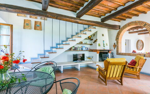 Il Fienile: Plante, Propriété, Bâtiment, Paysage Naturel, Arbre, Lot Terre, Maison, Chalet, Paysage, Zone Résidentielle