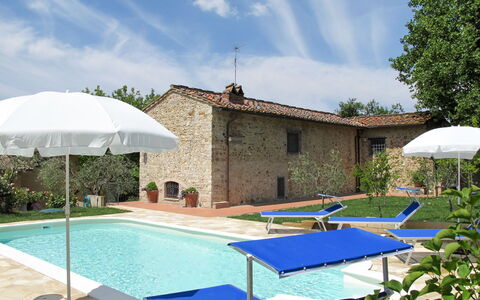 Ambrogetta: Propriété, Piscine, Maison, Bâtiment, Recours, Vacances, Ombre, Immobilier, Villa, Loisir