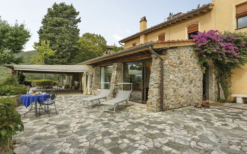 Maestraccio: Propriété, Bâtiment, Maison, Immobilier, Architecture, Biens, Pièce, Domicile, Vacances, Zone Rurale