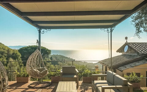Ricali: Meubles, Mobilier De Jardin, Chaise, Porche, Ombre, Recours, Balcon, Eco Hôtel, Structure En Plein Air, Patio