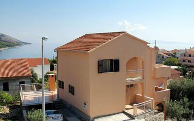 Trogir 667: Propriété, Maison, Bâtiment, Zone Résidentielle, Architecture, Immobilier, Domicile, Façade, Toit, Vacances