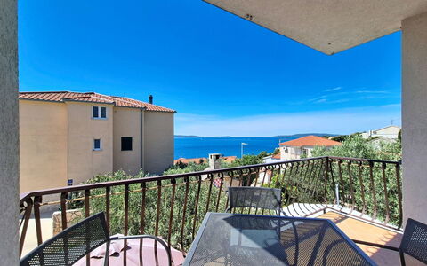 Trogir 668: Zone Résidentielle, Appartement, Design Urbain, Domicile, Balcon, Mer, Banlieue, Côte, Condominium, Villa