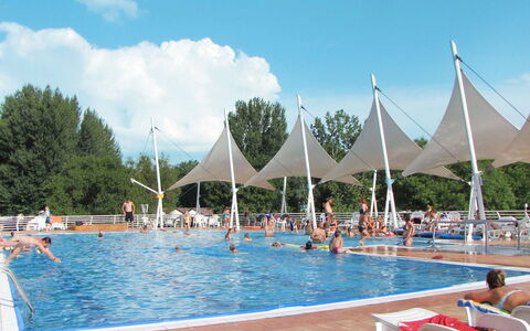 Balatonfured 603: L'Eau, Ciel, Nuage, Piscine, Loisir, Arbre, Des Loisirs, Amusement, Ville Resort