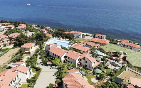 San Lorenzo al Mare 638: Zone Résidentielle, Maison, Cotiers Et Relief Océaniques, Côte, Mer, Domicile, Océan, Recours, Biens, Rive