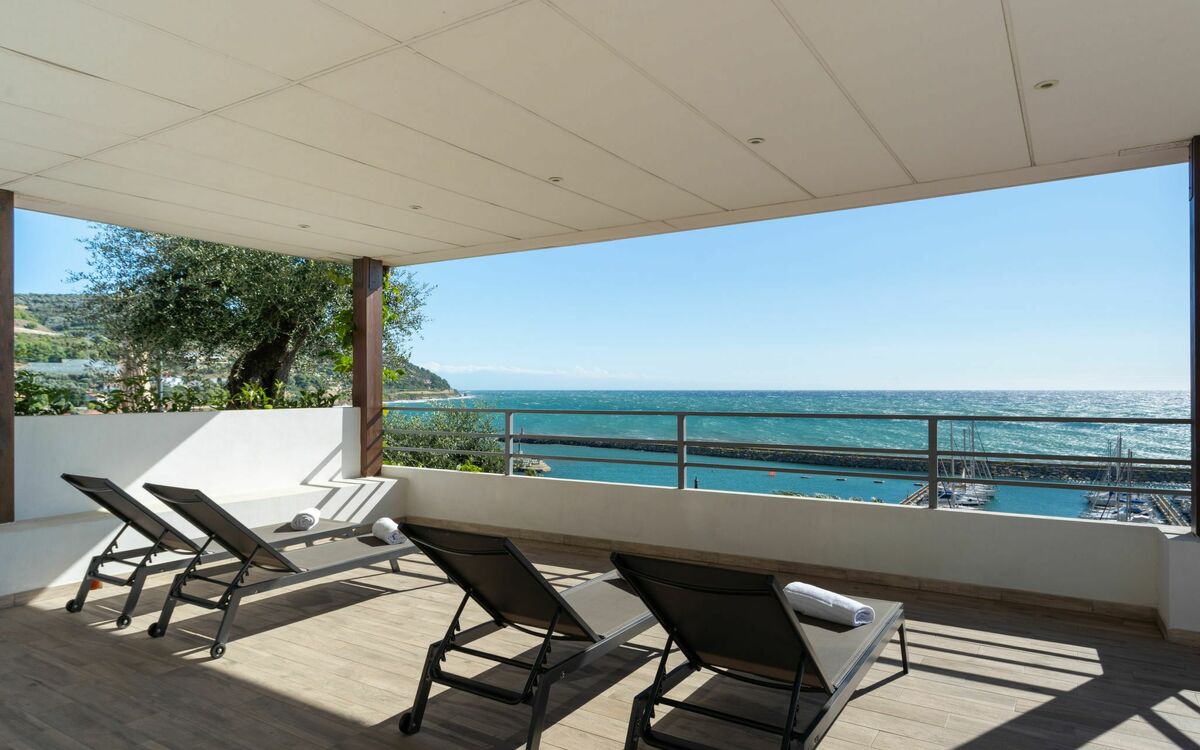 San Lorenzo al Mare 640
