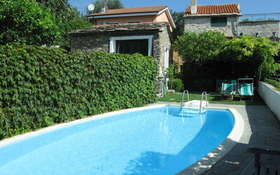 Dolcedo 665: Propriété, Piscine, Maison, Bâtiment, Immobilier, Vacances, L'Eau, Villa, Loisir, Zone Résidentielle