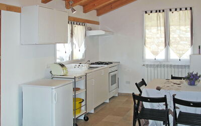 Logement:&nbsp;Adriana, Pia Luca & Marco (Pre174) 623.5