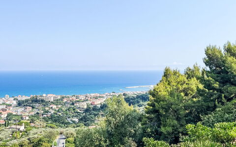 Pietra Ligure 612: Bleu, Jour, Horizon, Mer, Côte, Océan, Cotiers Et Relief Océaniques, Tropiques, Baie, Plage