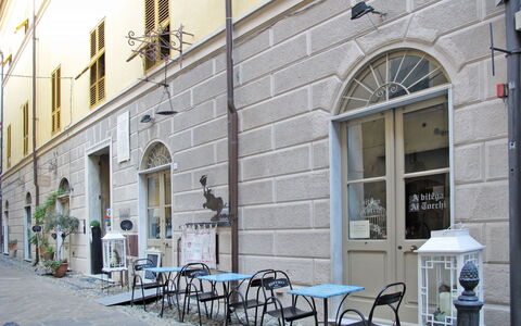 Gallesio (Flg213): Bâtiment, Architecture, Propriété, Mur, Façade, Quartier, Ville, Cambre, Immobilier, Ville