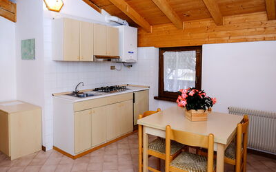 Alessio (Ldl450) 662.1: Pièce, Propriété, Bâtiment, Meubles, Cuisine, Maison, Plafond, Design Intérieur, Immobilier, Sol