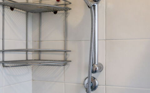 Le Camelie: Luminaire Plomberie, Salle De Bains, Design Intérieur, Ligne, Plomberie, Bar De Douche, Tete De Douche, Porte