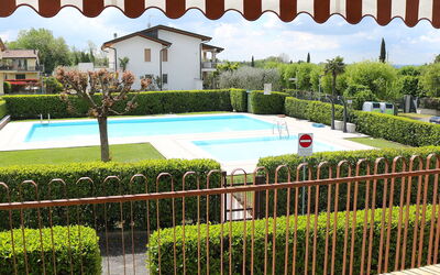 Lazise 718: Arbuste, Piscine, Haie, Ombre, Jardin, Pelouse, Aménagement Paysager, Hacienda, Recours, Cour