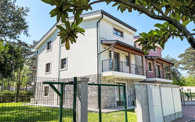 Residence Mare Azzurro, App. Falesie 603.7: Plante, Ciel, Bâtiment, Propriété, Fenêtre, Arbre, Maison, Architecture, Lot Terre, Clôture