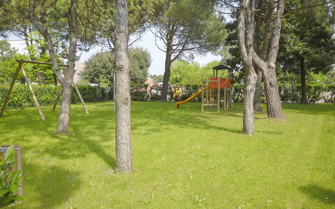 Bibione 629: Arbre, Propriété, Vert, Herbe, Lot Terre, Paysage Naturel, Environnement Naturel, Pelouse, Réserve Naturelle, Immobilier