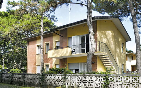 Bibione 632: Maison, Propriété, Domicile, Bâtiment, Immobilier, Architecture, Chalet, Zone Résidentielle, Arbre, Quartier