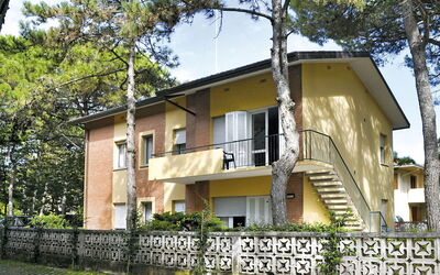 Bibione 632: Maison, Propriété, Domicile, Bâtiment, Immobilier, Architecture, Chalet, Zone Résidentielle, Arbre, Quartier