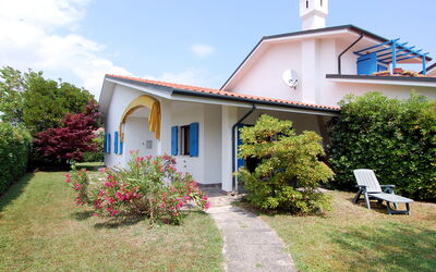 Albarella 620: Propriété, Maison, Bâtiment, Domicile, Immobilier, Chalet, Zone Rurale, Ferme, Ciel, Villa