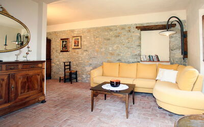 Limone 643.1: Pièce, Salon, Propriété, Meubles, Design Intérieur, Sol, Bâtiment, Mur, Immobilier, Table