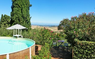 Orciatico 636: Plante, L'Eau, Ciel, Arbre, Piscine, Paysage Naturel, Mobilier De Jardin, Ombre, Loisir, Paysage