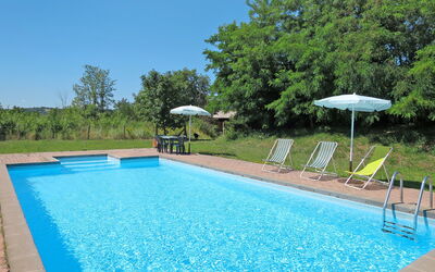 Lago di Bolsena 668: Piscine, Loisir, Propriété, Immobilier, Centre De Loisirs, Recours, Vacances, Ville Resort, Herbe, Villa