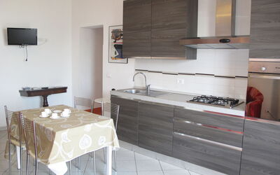 Logement:&nbsp;Orange (Slr353) 645.4