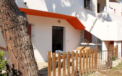 Rosolina Mare 619: Propriété, Maison, Immobilier, Bâtiment, Domicile, Pièce, Zone Résidentielle, Arbre, Façade, Chalet