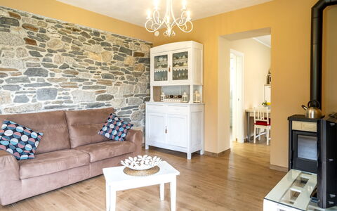 Di Pipot: Propriété, Pièce, Meubles, Salon, Design Intérieur, Mur, Bâtiment, Sol, Domicile, Maison